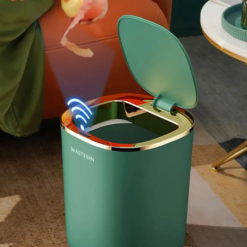 Poubelle automatique colorée pour salle de bain et cuisine.