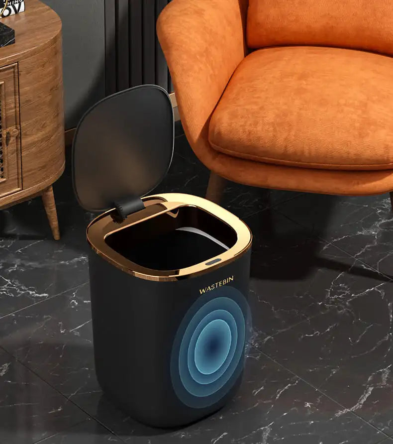 Poubelle automatique colorée pour salle de bain et cuisine.
