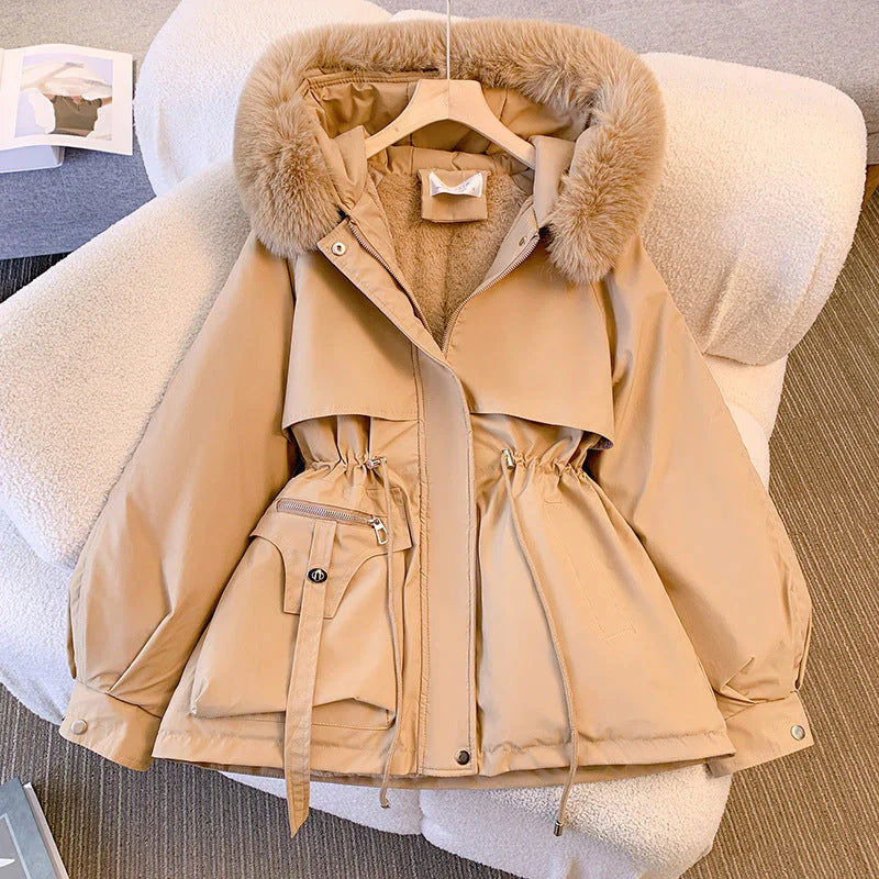 Manteau Élégant Avec Col En Fourrure