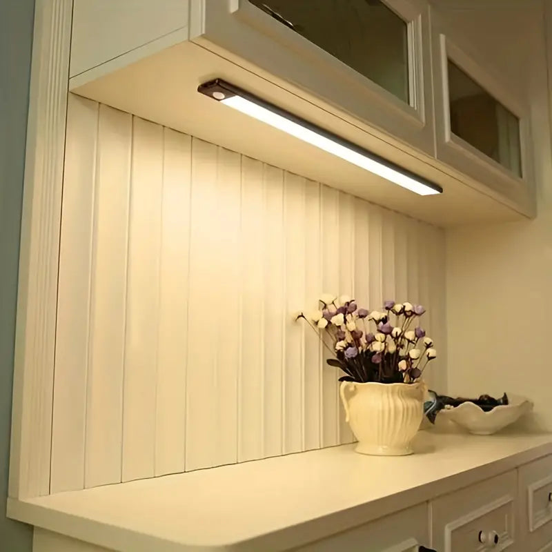 Lumière intelligente et ultra-fine - FineLED
