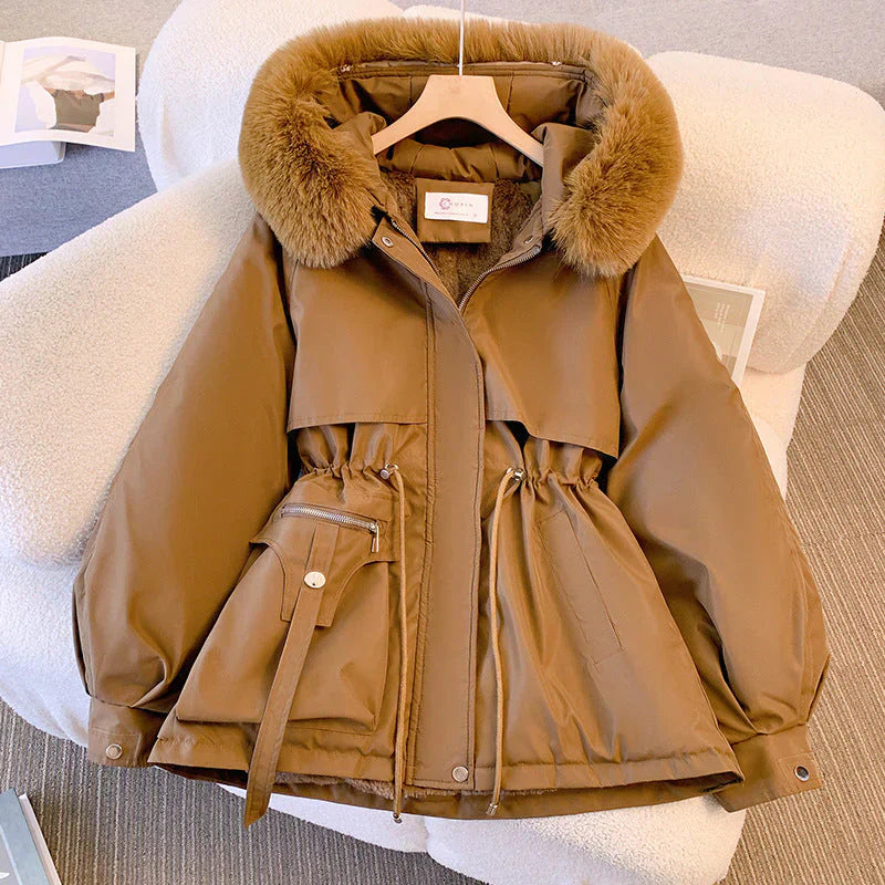 Manteau Élégant Avec Col En Fourrure